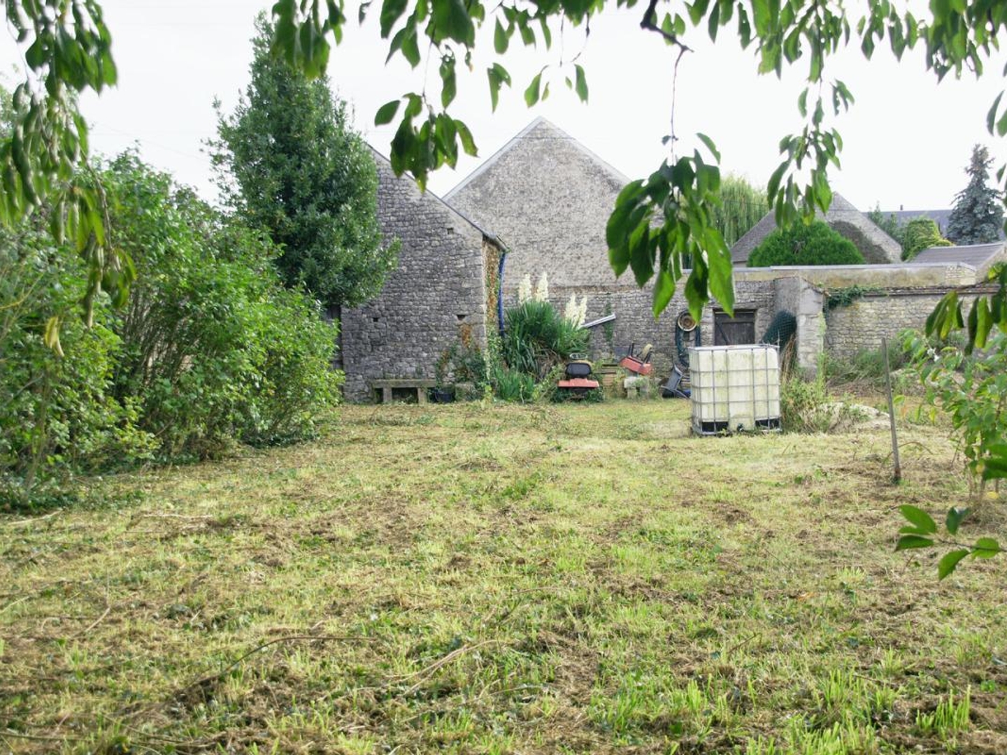 Terrain en individuel 745 m²