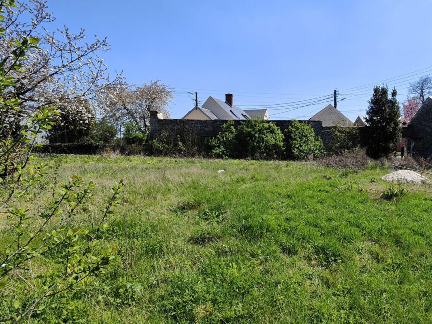 Terrain à vendre - 745m2 - Janville-En-Beauce (28310)