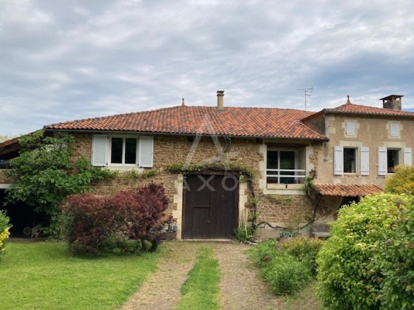 Maison de caractère 6 pièces 275 m²