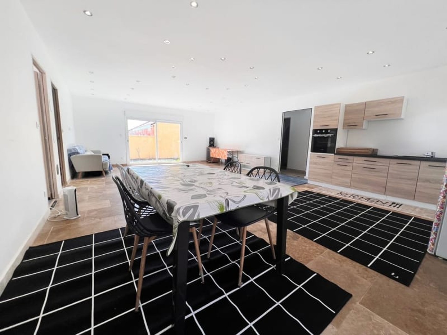 Maison à vendre - 5 pièces - 99m2 - Montceau-Les-Mines (71300)