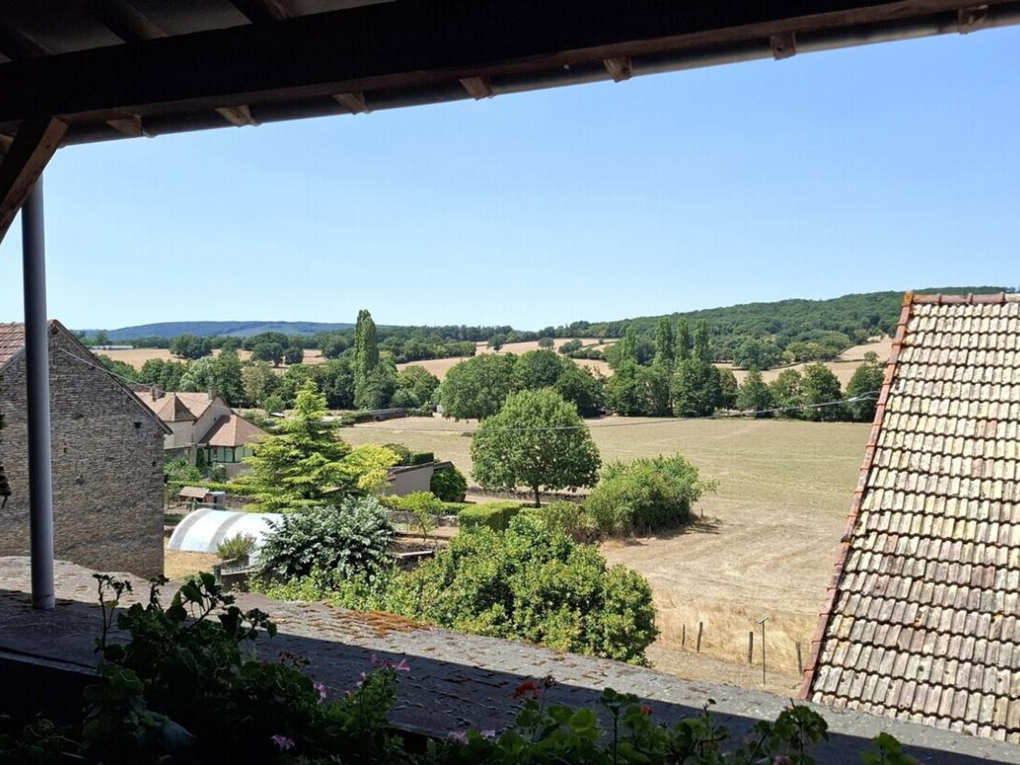 Immeuble à vendre - 8 pièces - 181m2 - Germagny (71460)