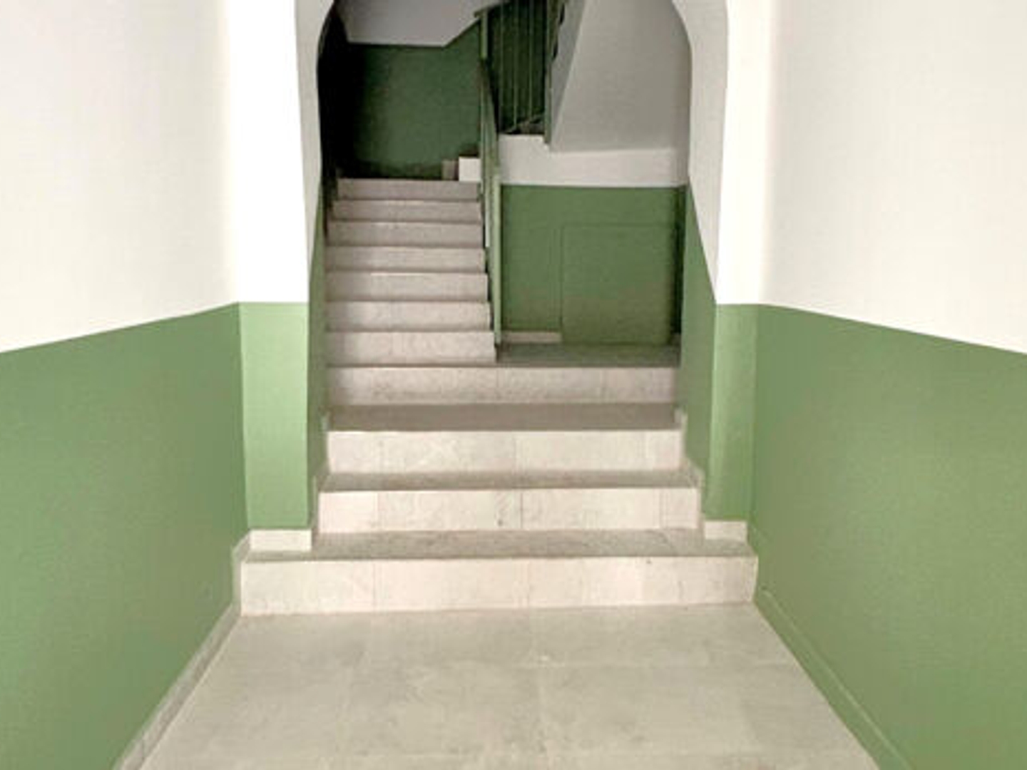 Appartement à vendre - 2 pièces - 46m2 - Aubagne (13400)
