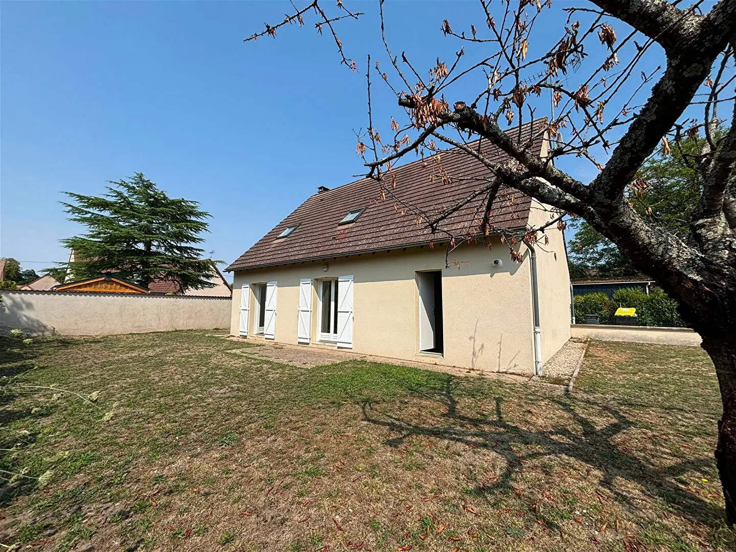 Maison à vendre - 6 pièces - 117m2 - Sens (89100)