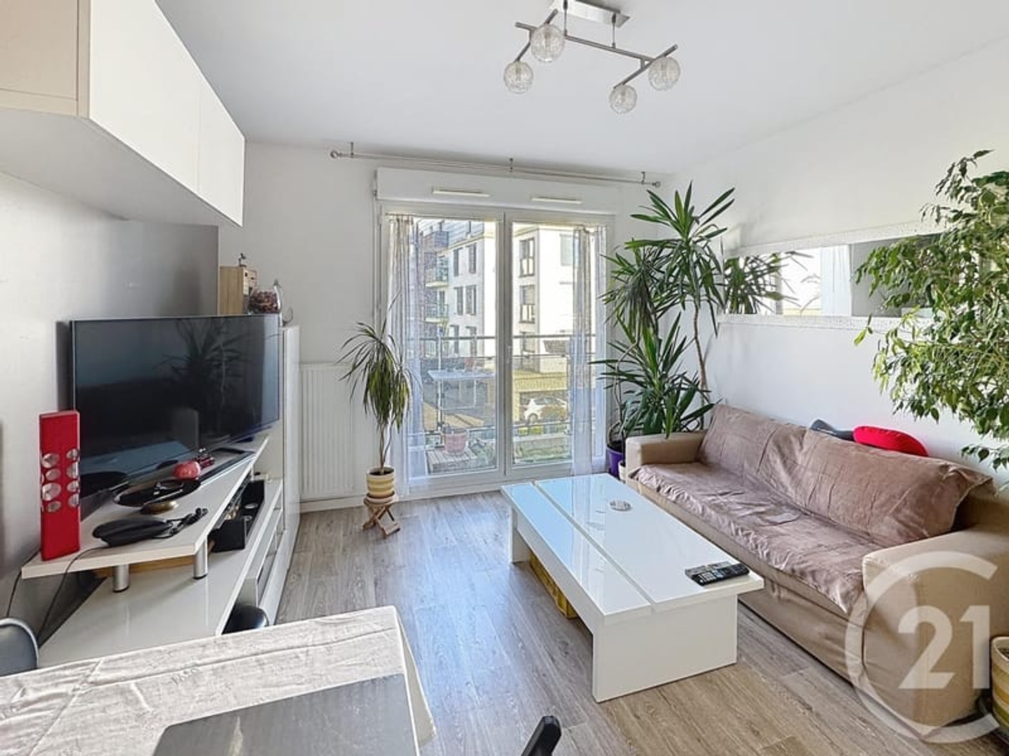Appartement à vendre - 2 pièces - 41m2 - Dammarie-Les-Lys (77190)