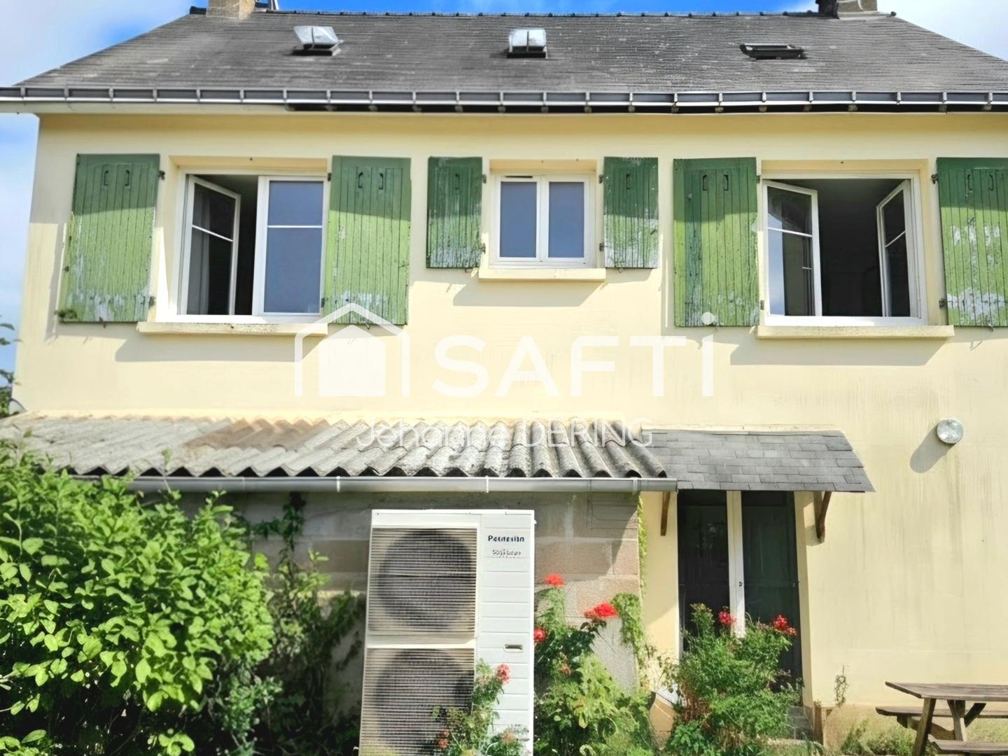 Maison de 1960, possédant 3 chambres avec sous-sol