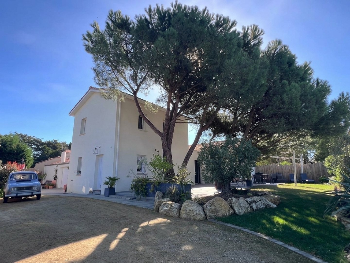 Maison 7 pièces 147 m²