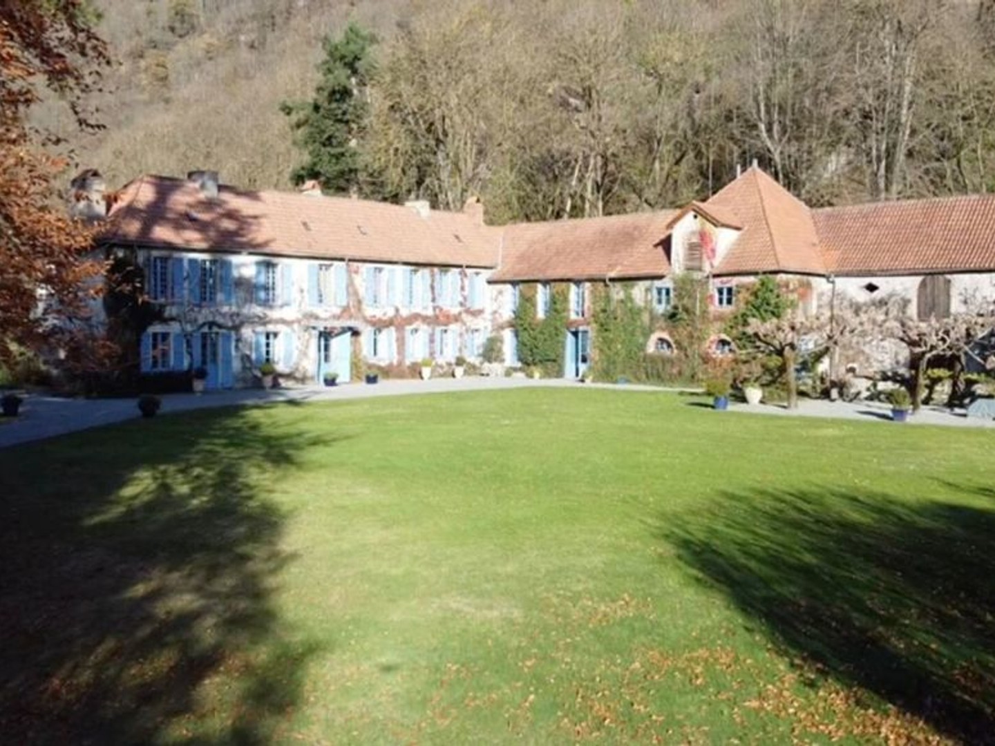 Maison bourgeoise au pied des Pyrénées 400 m2