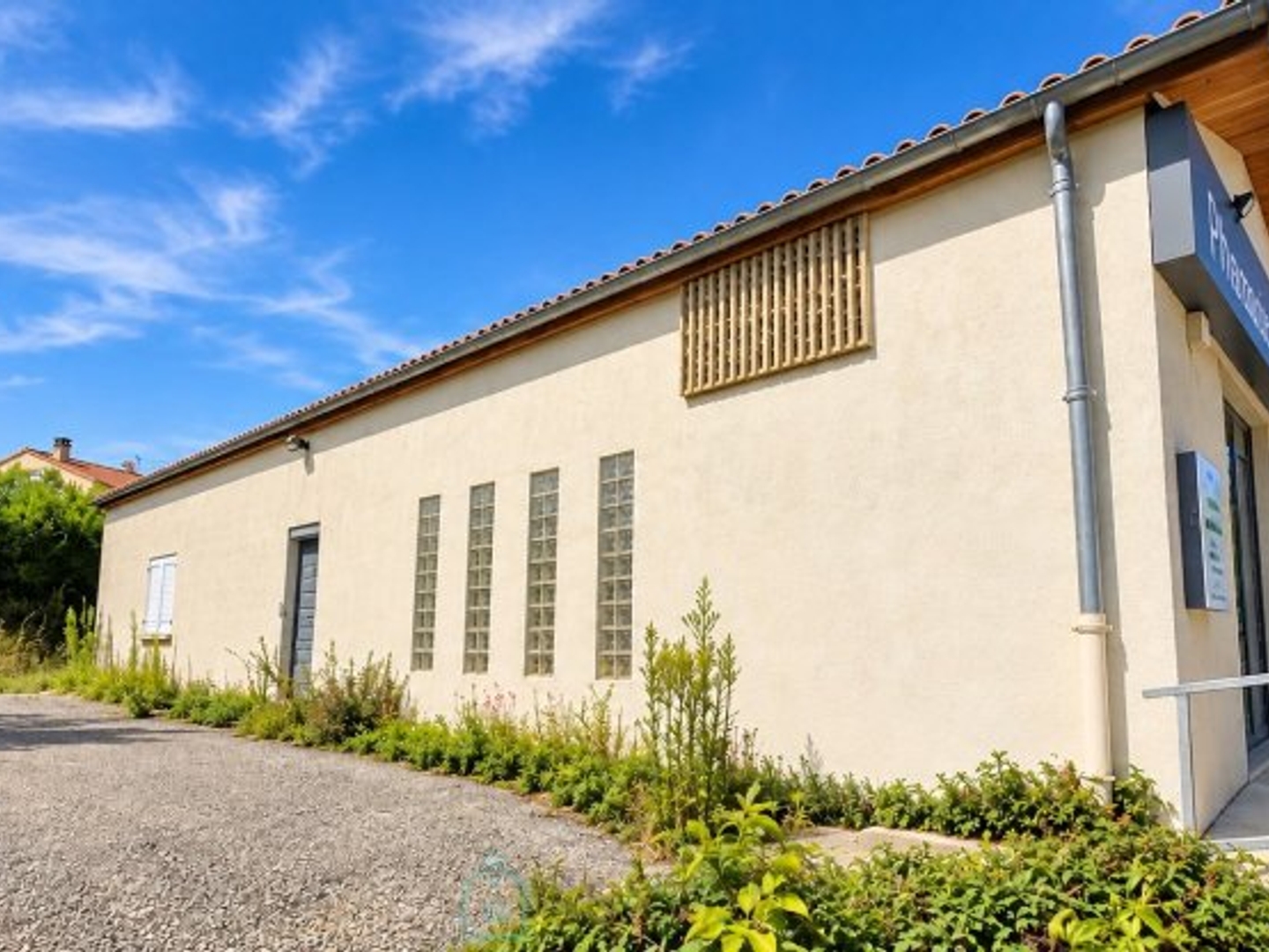 Bureaux à vendre - 6 pièces - 135m2 - Cournon-D'auvergne (63800)