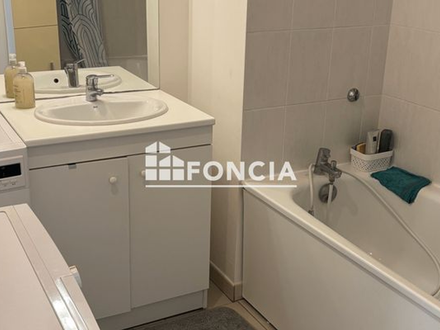 Appartement à vendre - 2 pièces - 45m2 - Dreuil-Lès-Amiens (80470)