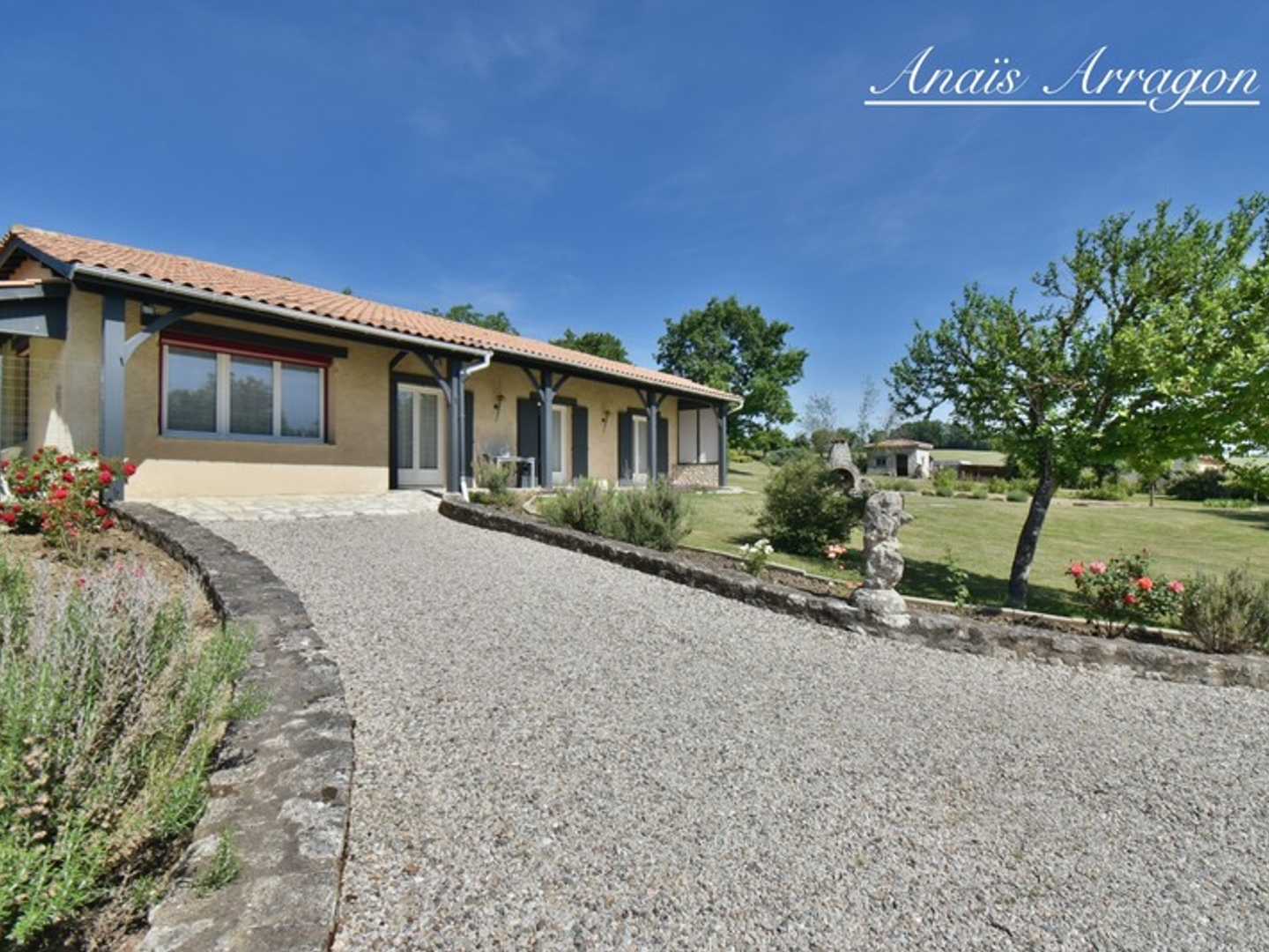 Maison à vendre - 3 pièces - 122m2 - Saint-Eutrope-De-... (47210)