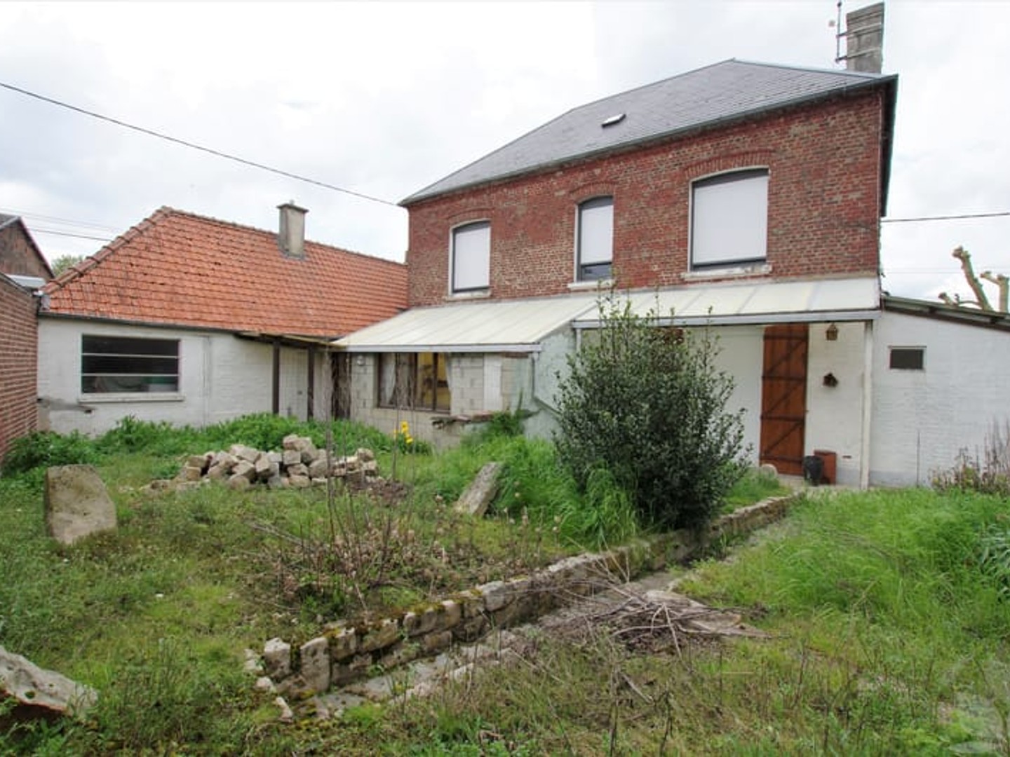 Maison individuelle 4 chambres, jardin, garage