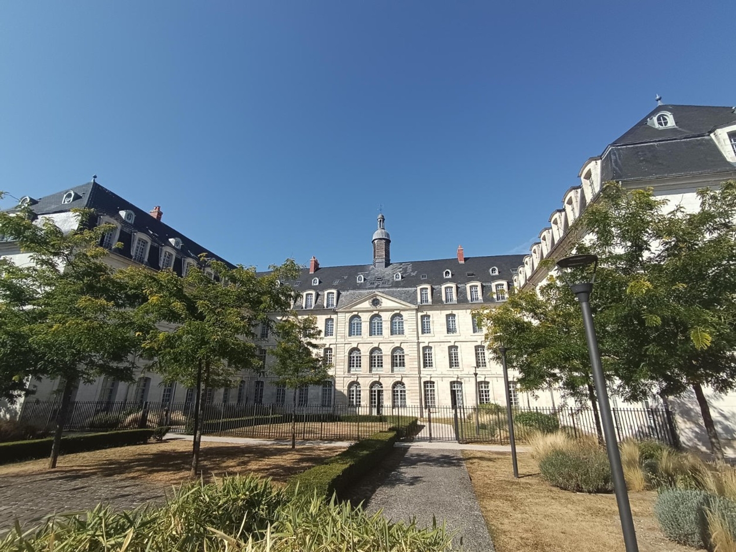 Appartement à vendre - Amiens (80000)