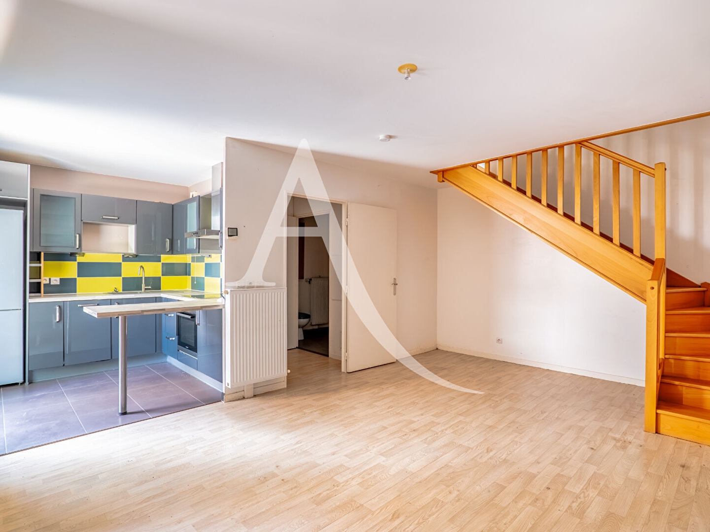 T4 Duplex avec jardin, bon état générale