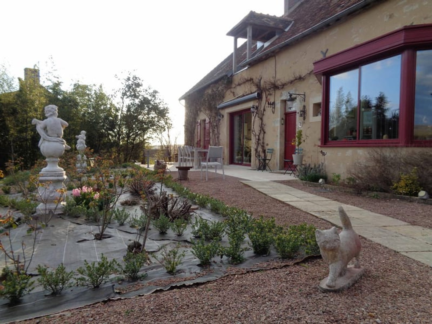 Sud Morvan, ancien presbytère avec parc paysagé et dépendances
