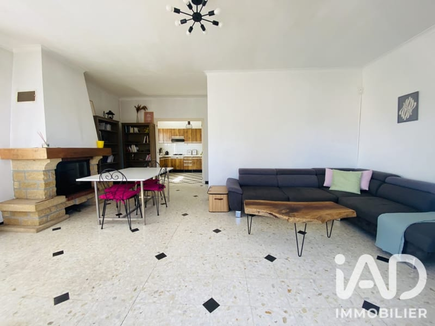 Maison à vendre - 5 pièces - 119m2 - Saint-Porchaire (17250)