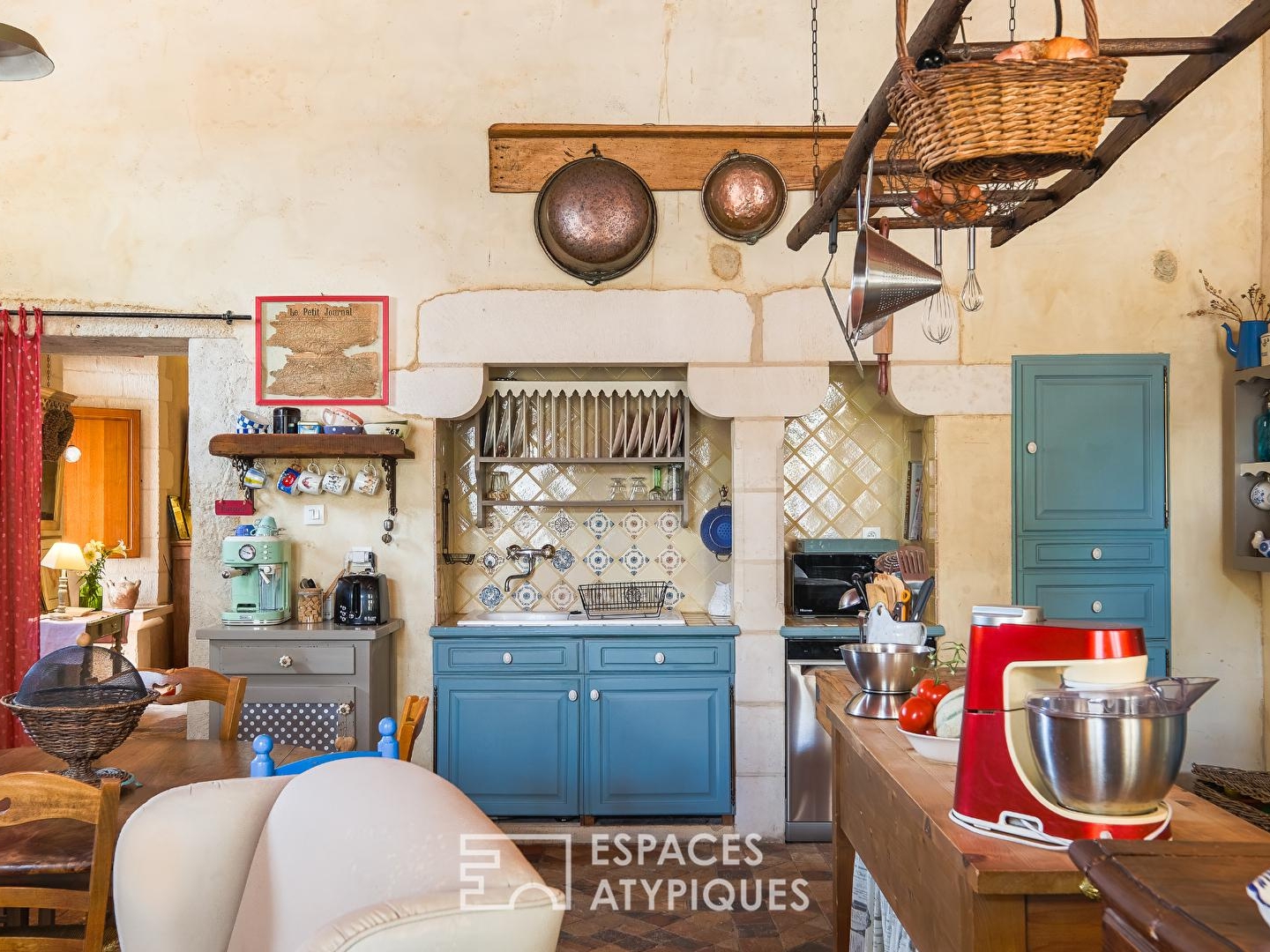 Maison à vendre - 6 pièces - 240m2 - Saint-Loup-Lamairé (79600)