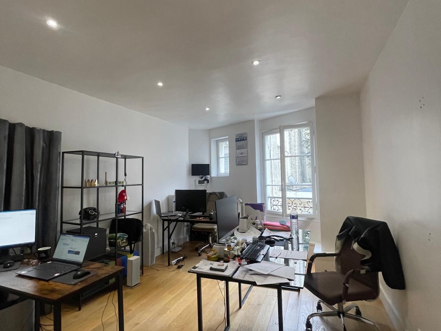 Locaux à vendre - 309m2 - Paris 16e (75016)