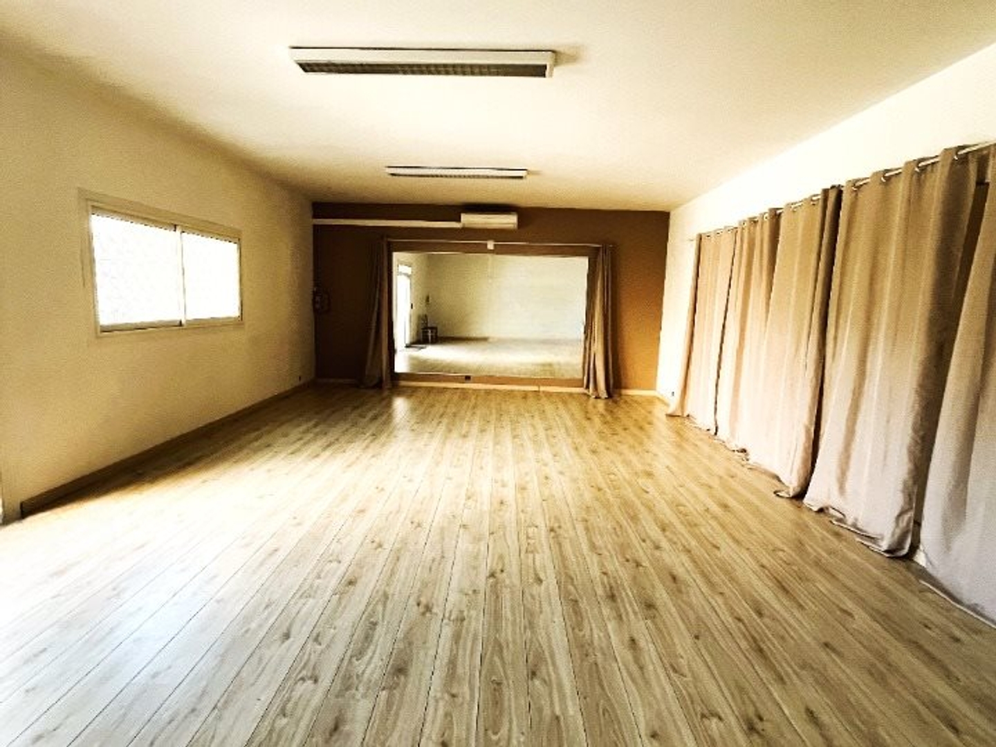Maison à vendre - 9 pièces - 200m2 - Limoux (11300)