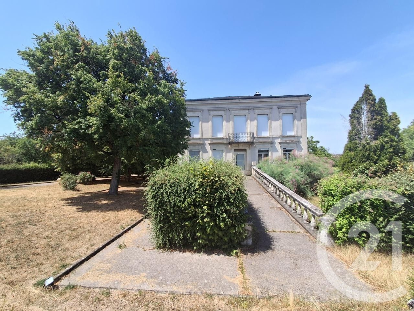 Maison à vendre - 3420m2 - Lainsecq (89520)