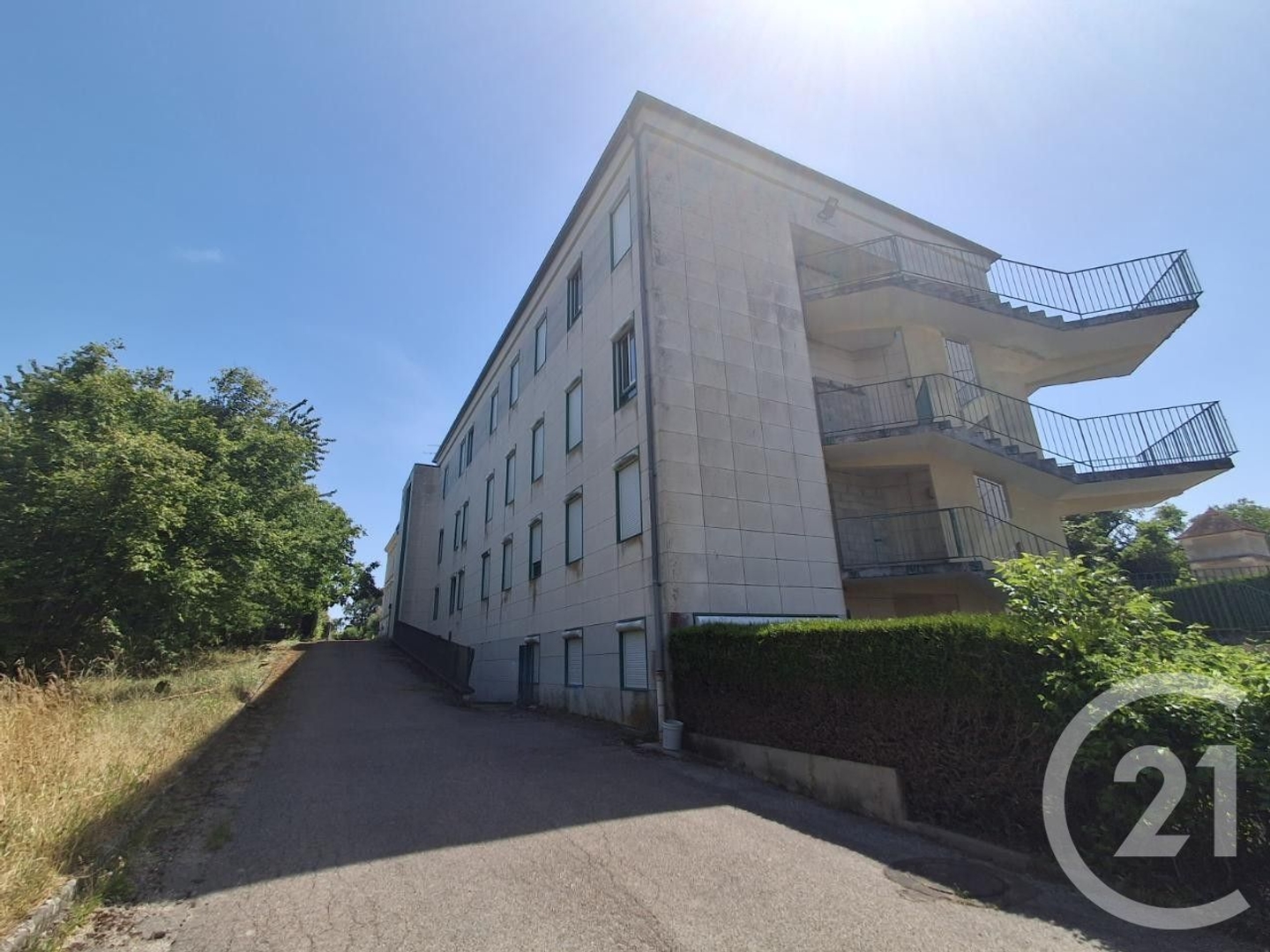 Maison à vendre - 3420m2 - Lainsecq (89520)