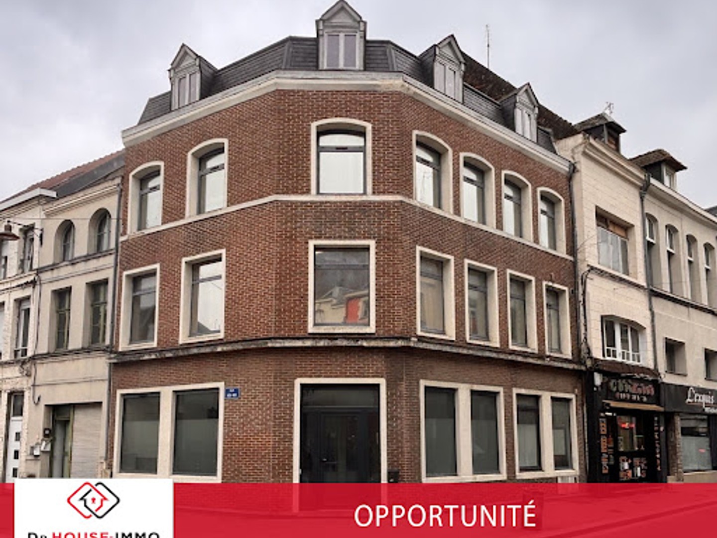Local commercial 7 pièces 171 m²