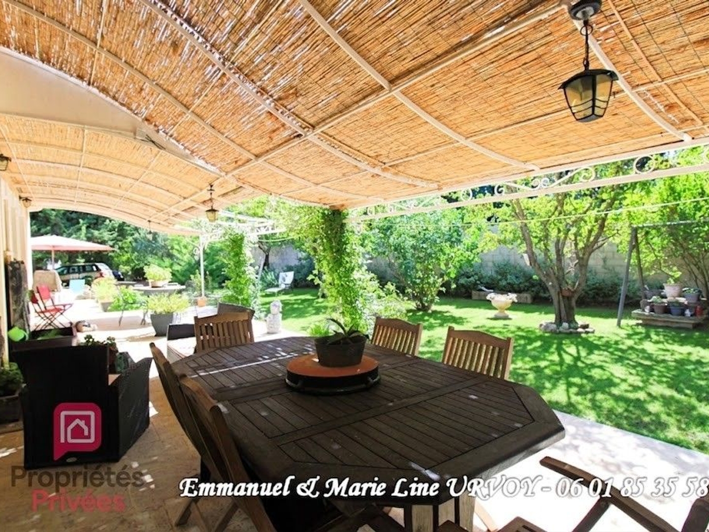 Maison à vendre - 13 pièces - 213m2 - Tarascon (13150)