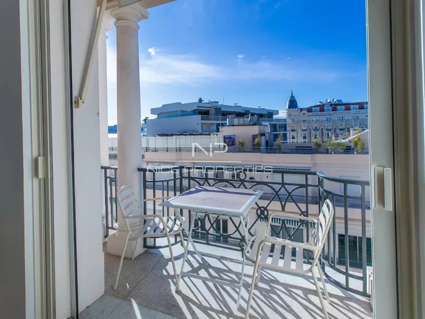 Appartement à vendre - 3 pièces - 71m2 - Cannes (06400)