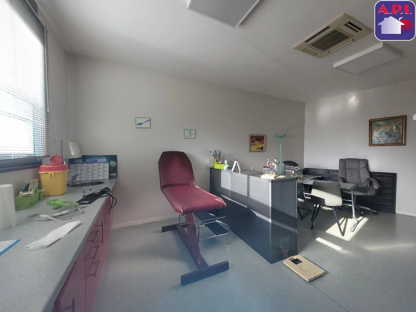 Magasin à vendre - 24m2 - Saint-Paul-De-Jarrat (09000)