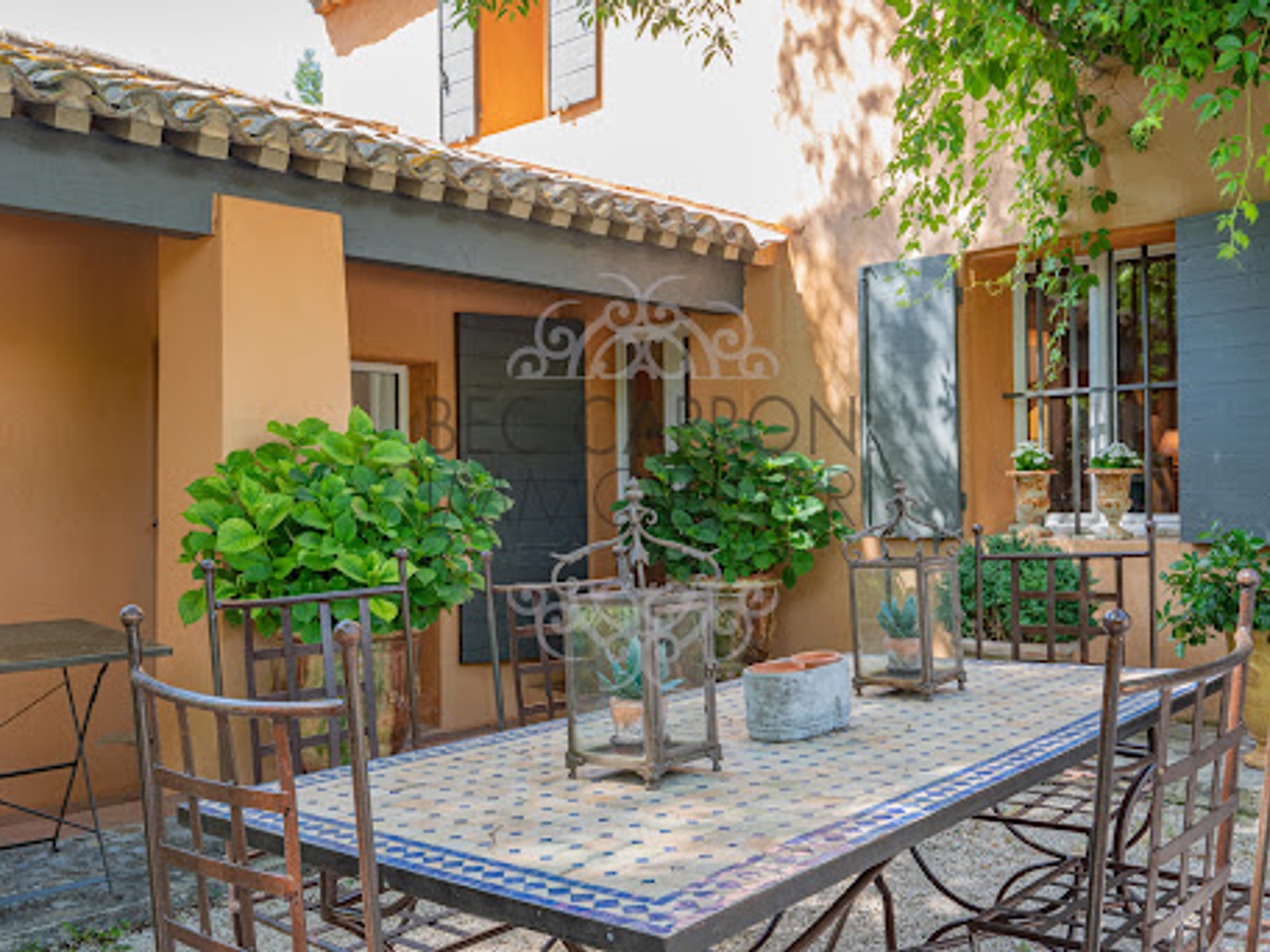 Maison à vendre - 7 pièces - 270m2 - Aix-En-Provence (13100)