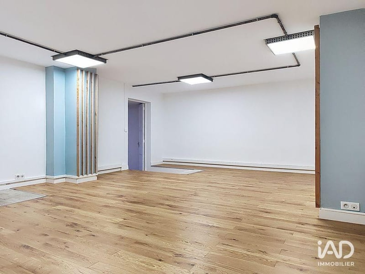 Immeuble commercial 120 m²