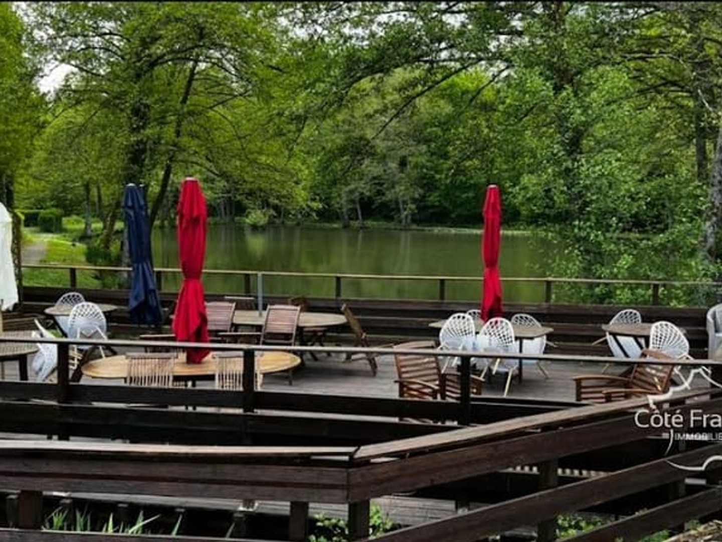 Fonds de commerce 113 m²