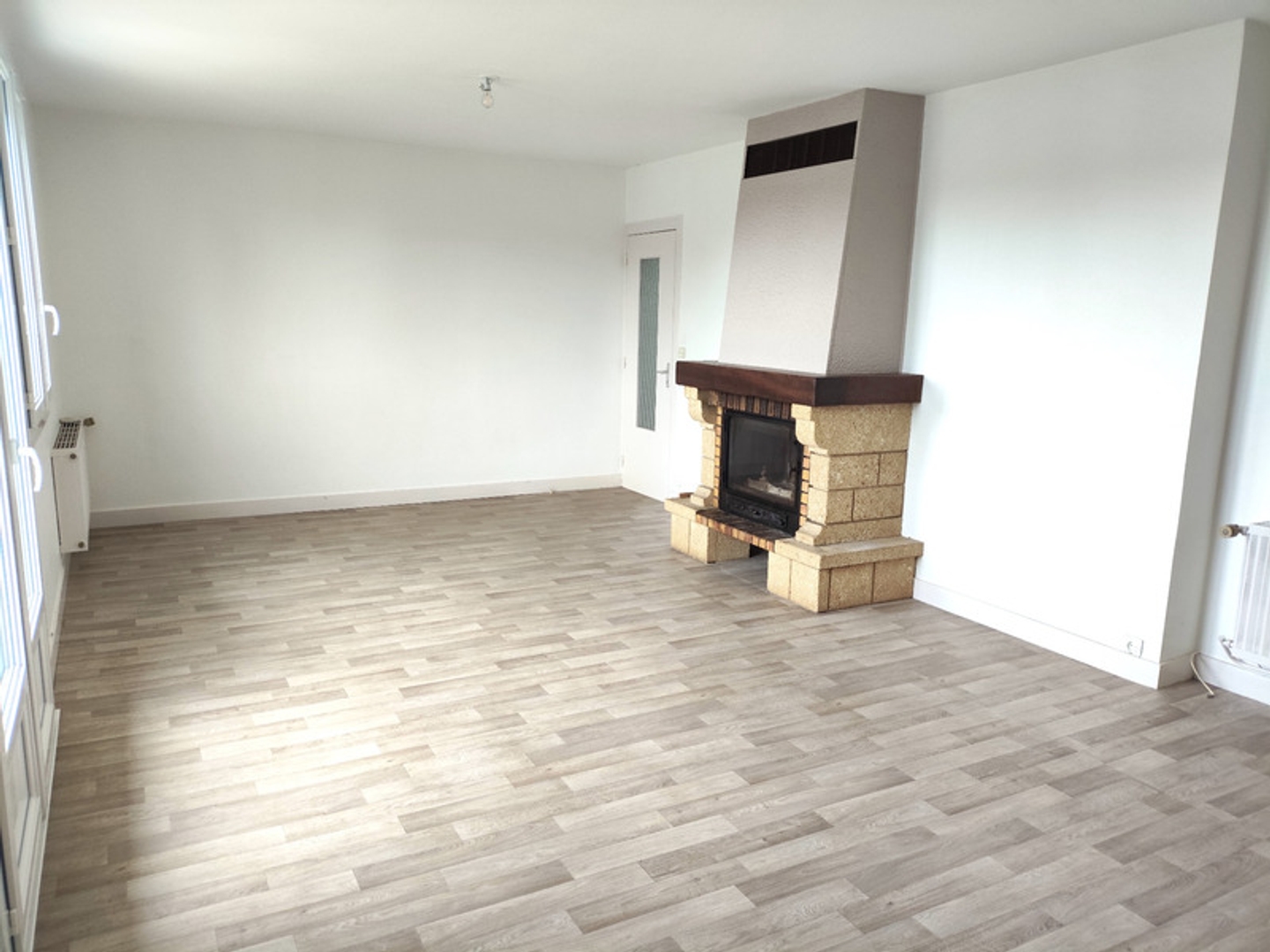 Maison à vendre - 4 pièces - 96m2 - Saint-Germain-De-... (17500)