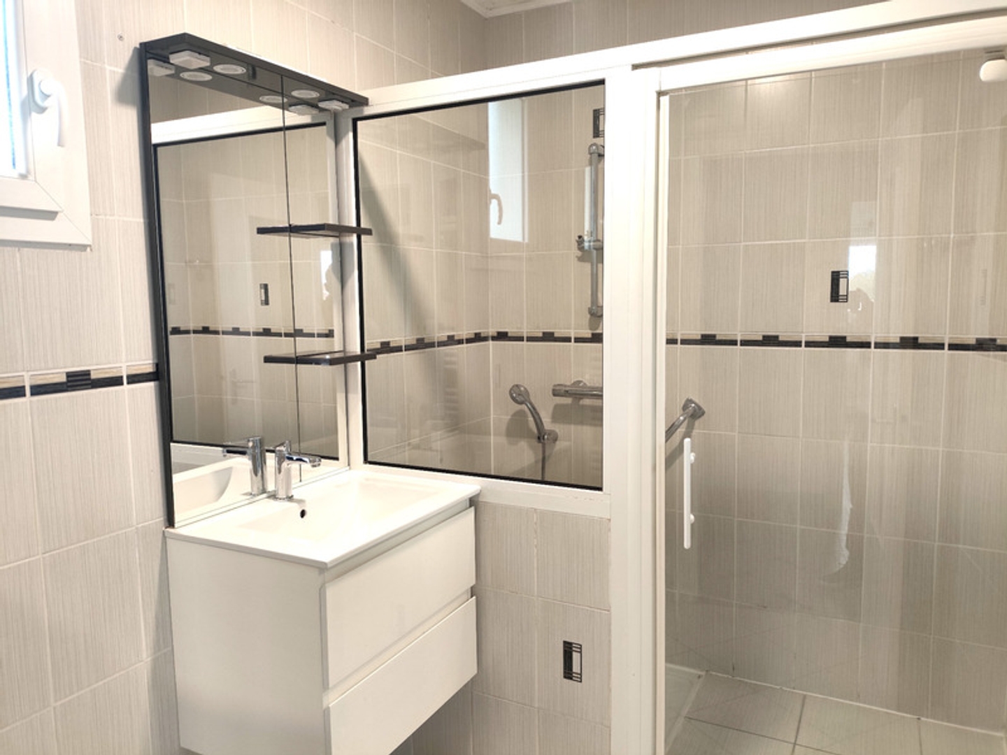 Maison à vendre - 4 pièces - 96m2 - Saint-Germain-De-... (17500)