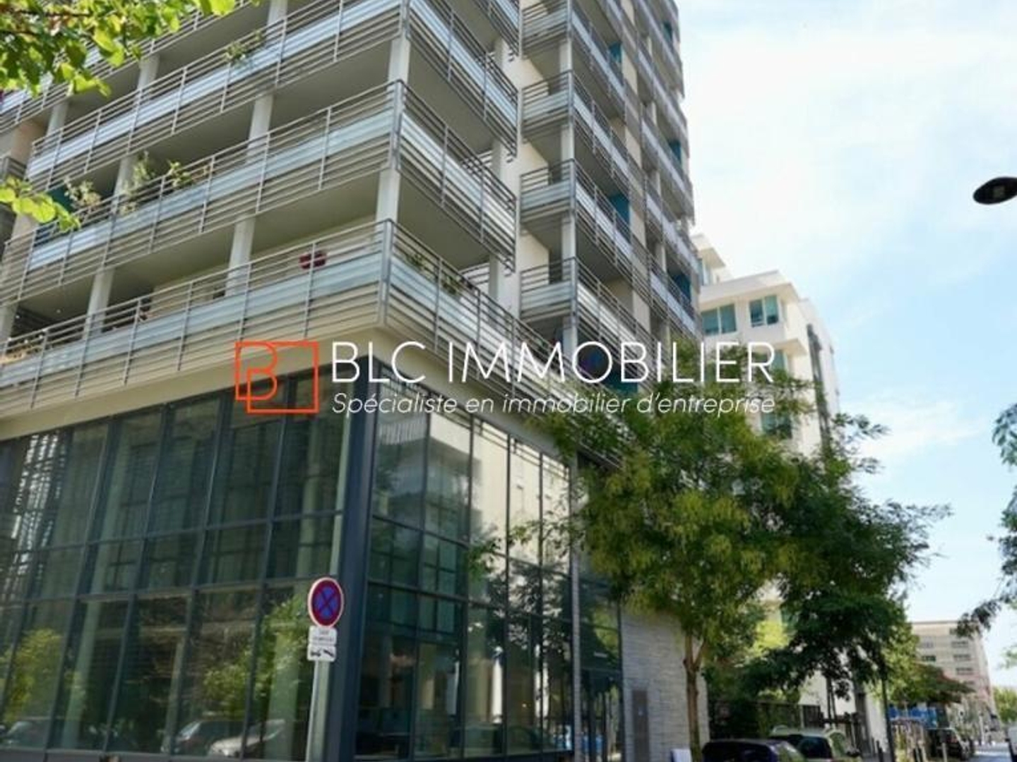 LOCAL COMMERCIAL A VENDRE