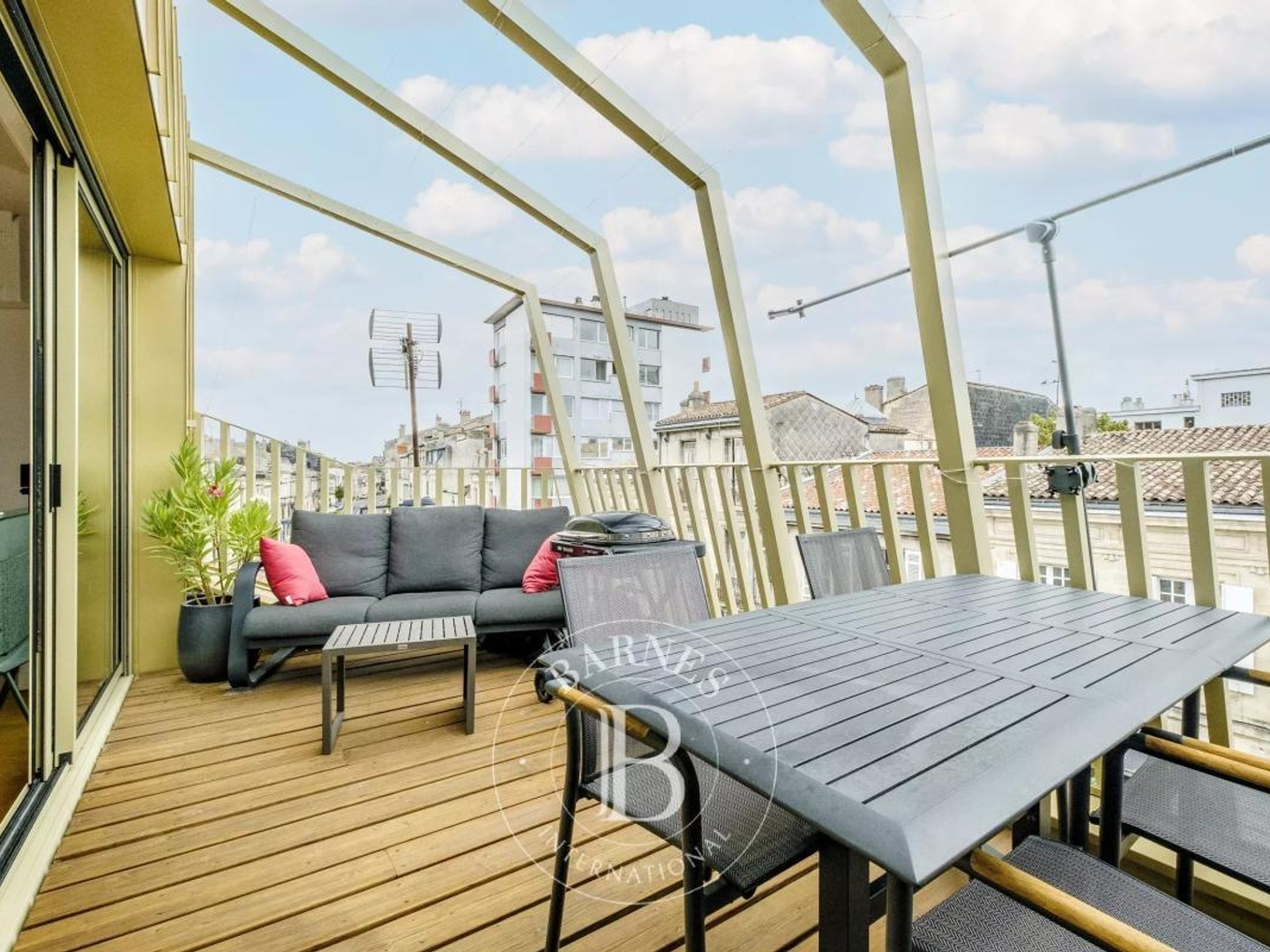 Maison à vendre - 6 pièces - 108m2 - Bordeaux (33000)