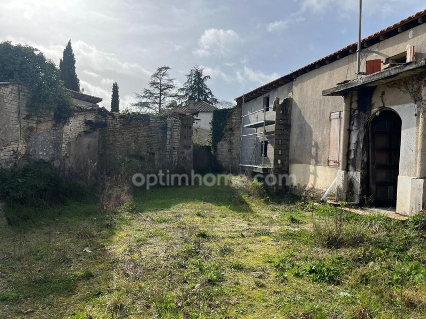 Immeuble à vendre - 5 pièces - 260m2 - Jauldes (16560)