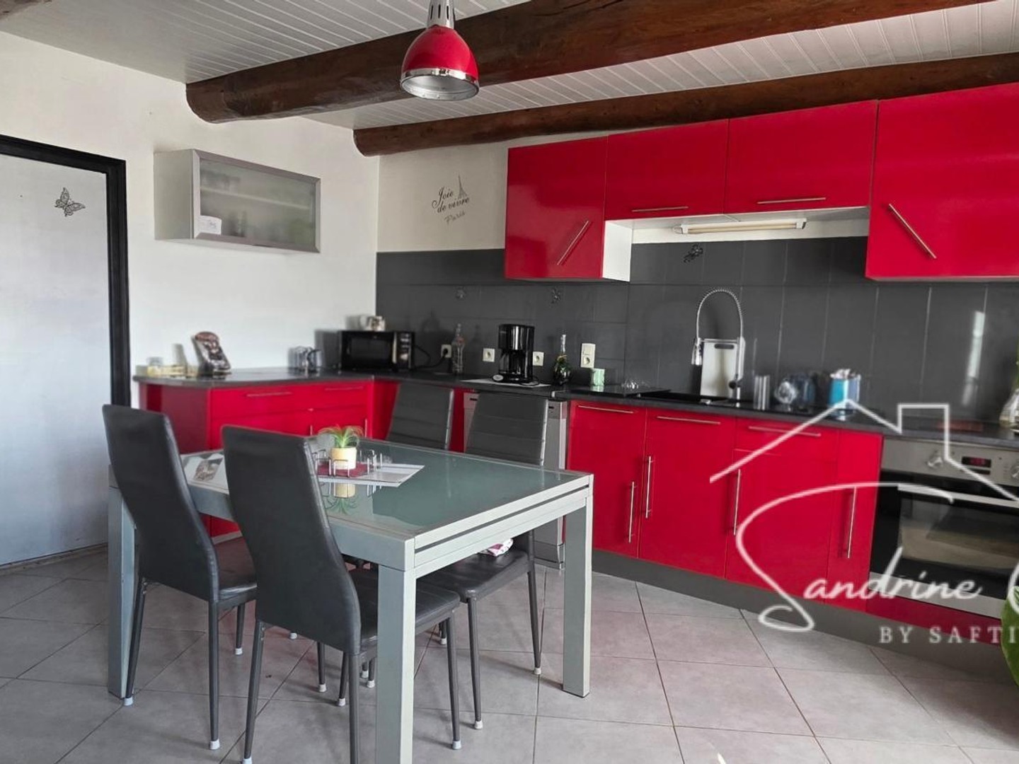 Maison à vendre - 5 pièces - 111m2 - Le Vernet-Chaméane (63580)