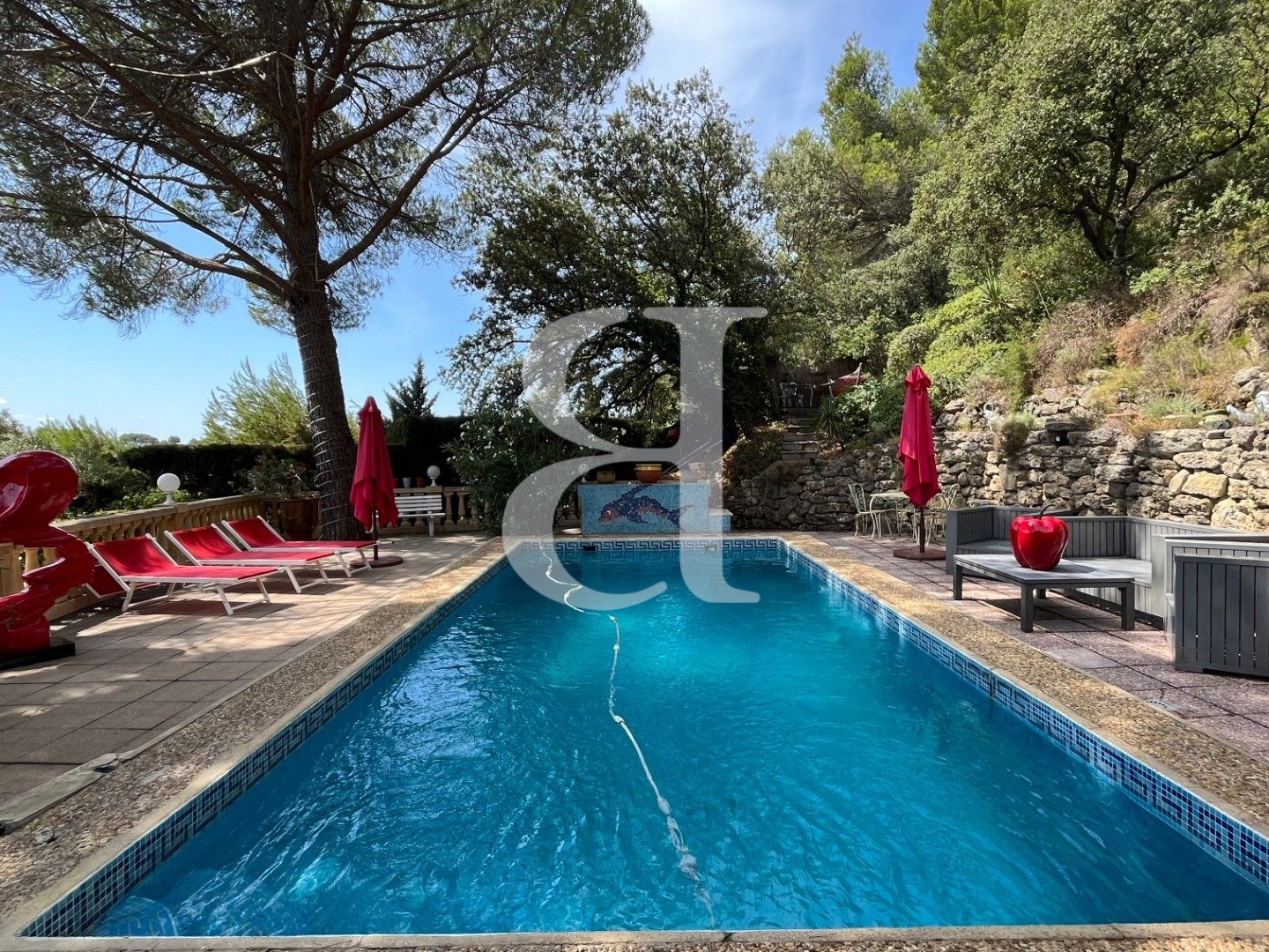 Maison à vendre - 10 pièces - 316m2 - Beaumes-De-Venise (84190)