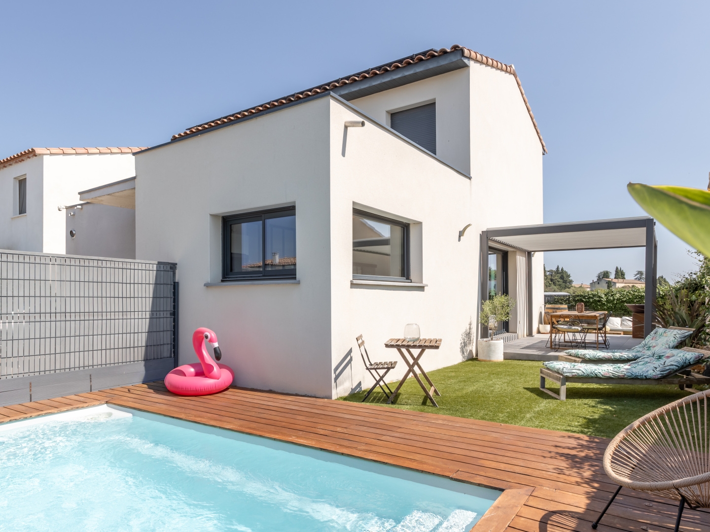 MAISON - PROCHE MAUGUIO