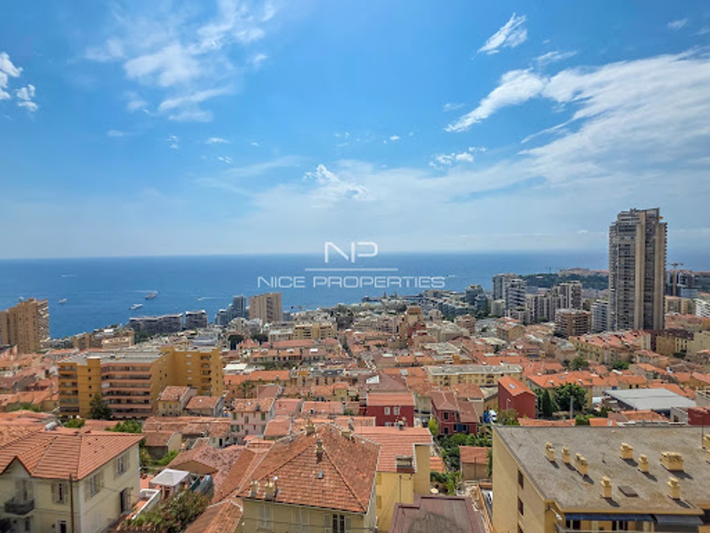 Appartement 7 pièces 396 m²