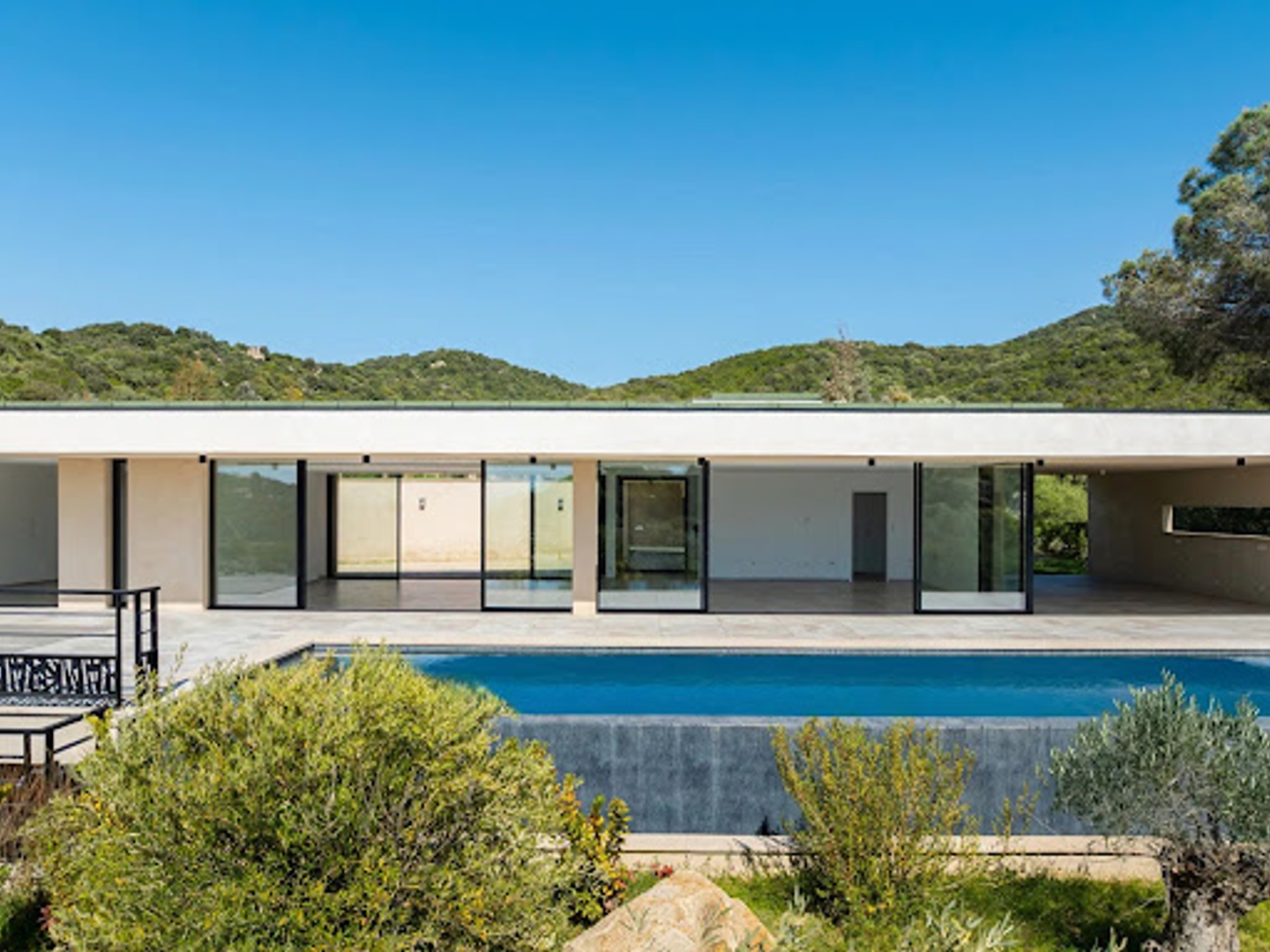 Villa 4 pièces 196 m²