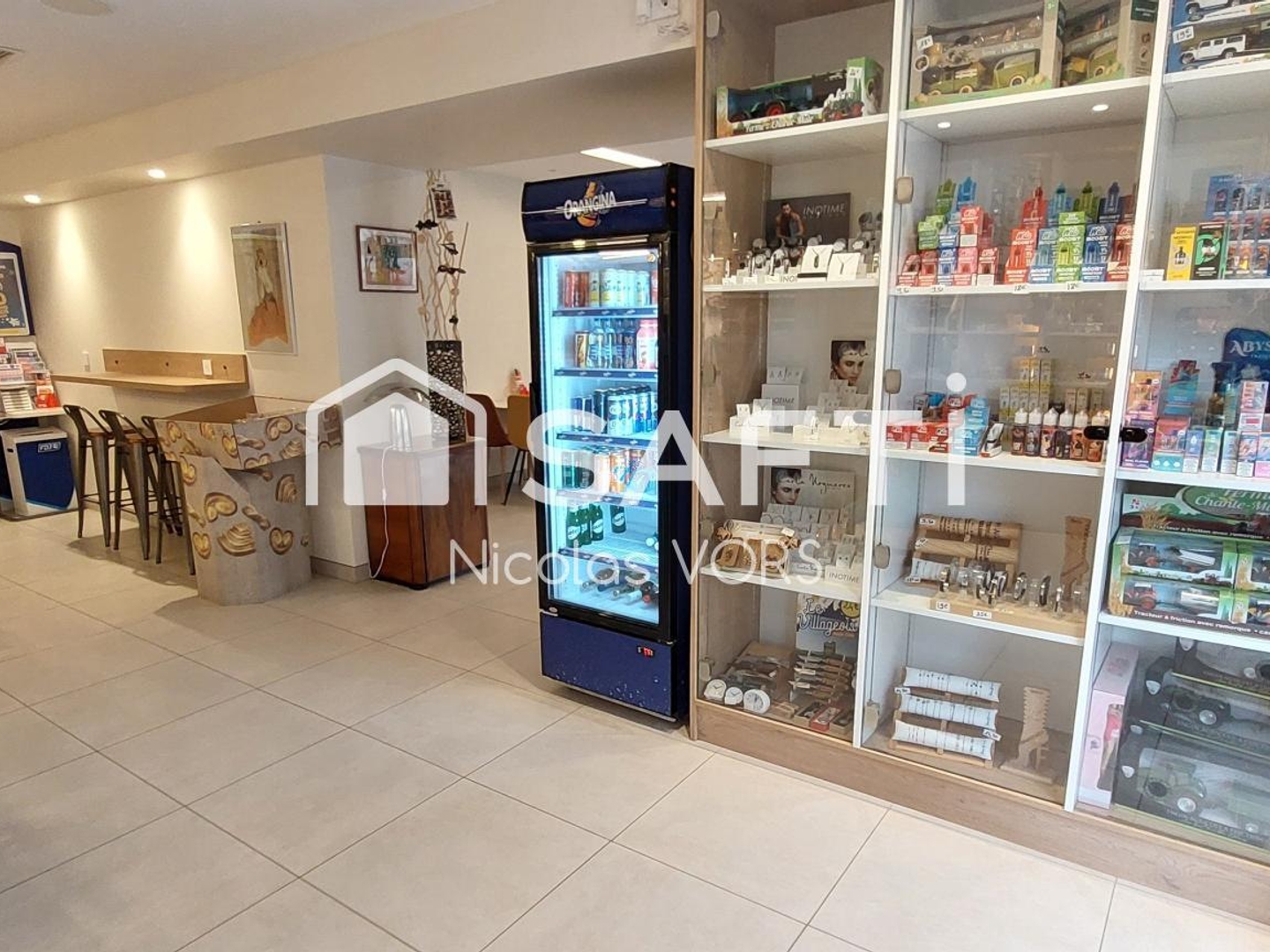 Magasin à vendre - 2 pièces - 223m2 - Rivière-Sur-Tarn (12640)