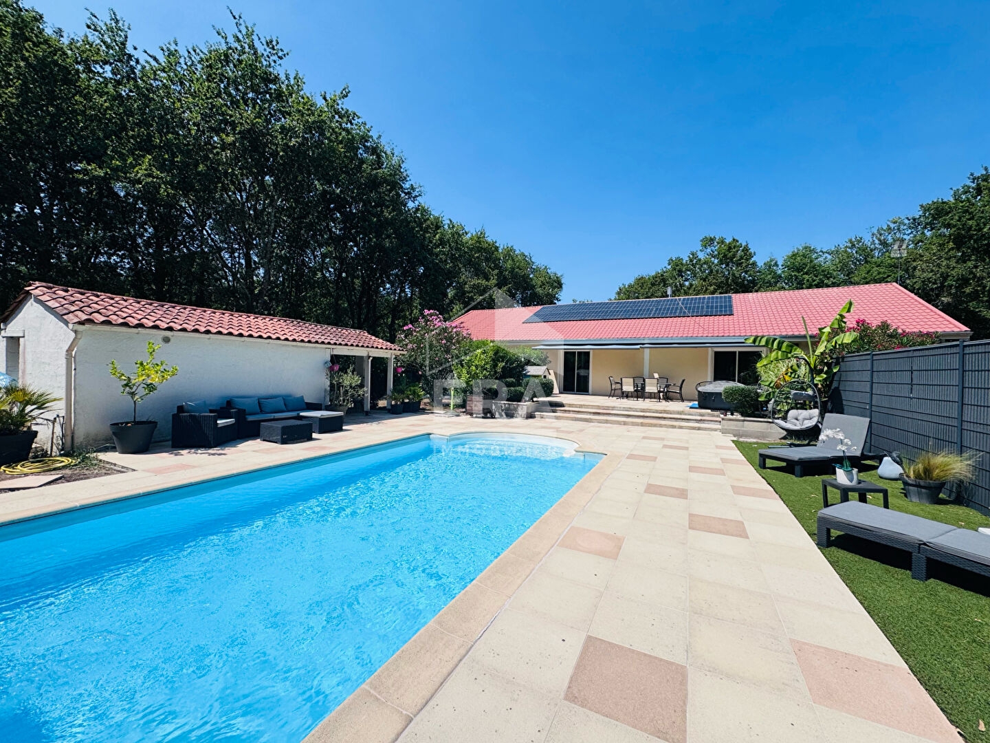 Maison 7 pièces 210 m²