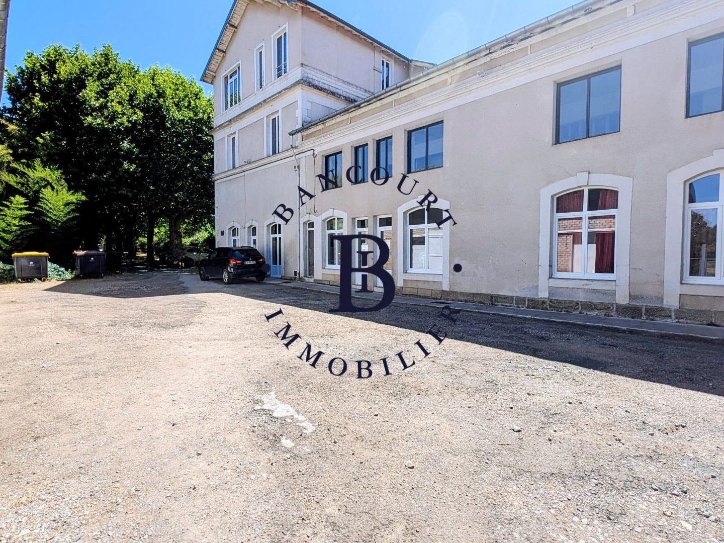 Immeuble à vendre - 754m2 - Saint-Pantaléon-D... (19600)