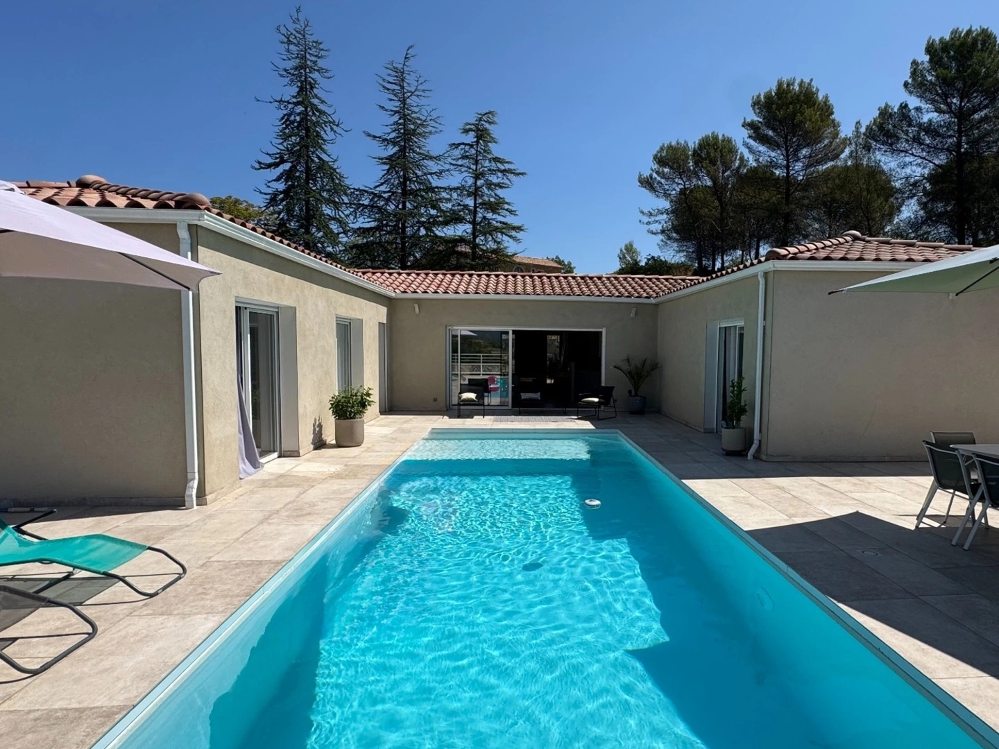 Maison à vendre - 5 pièces - 147m2 - Rousson (30340)