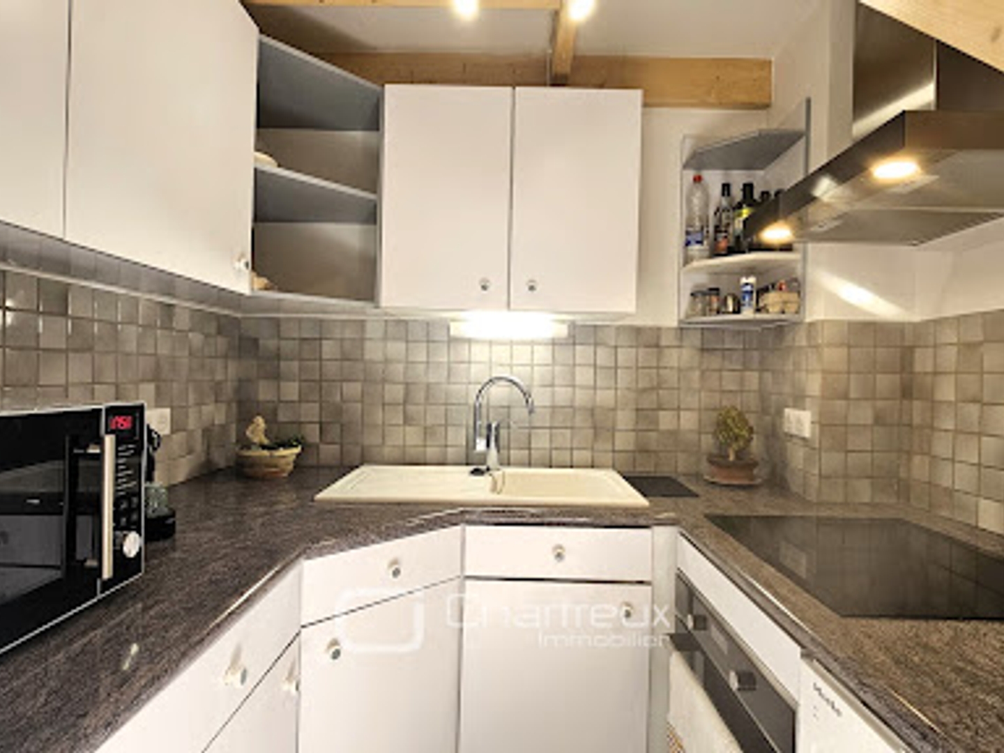 Appartement à vendre - 3 pièces - 54m2 - Saint-Georges-De-... (17110)