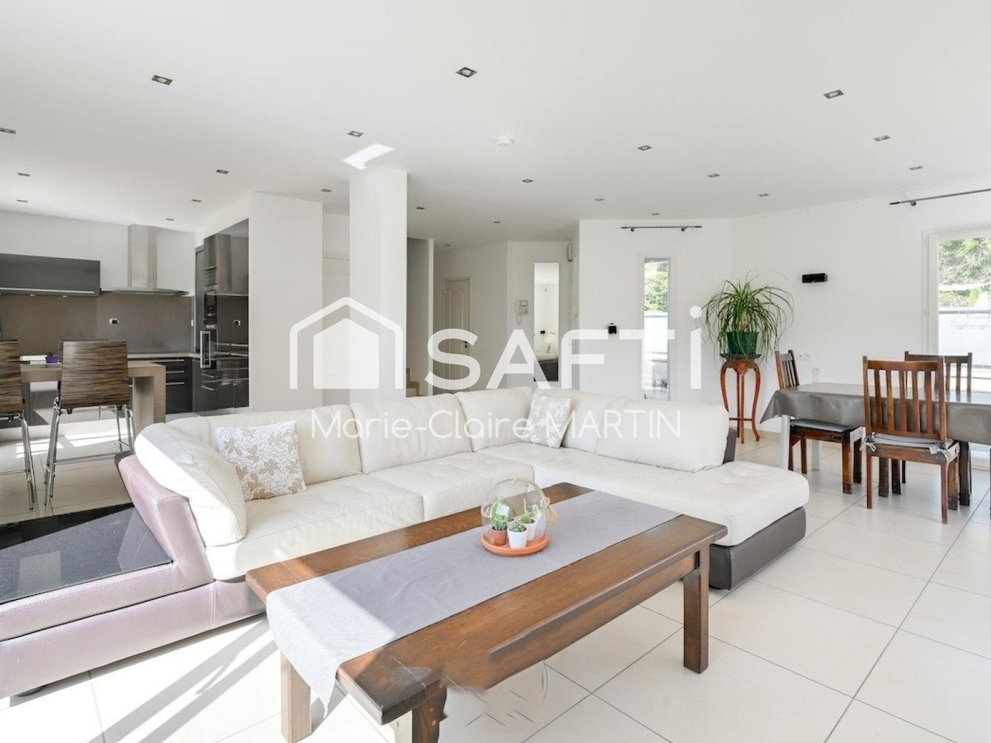 MASSIEUX - VILLA Contemporaine 115 m² avec double garage - Vue dégagée & environnement privilégié
