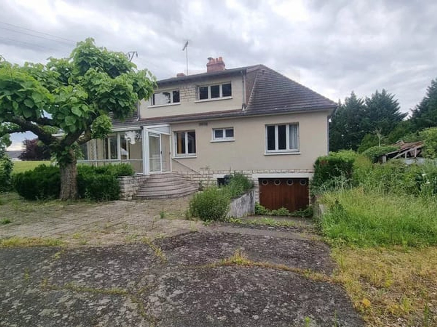 Maison Familiale de 130m² à Bellegarde avec Grange