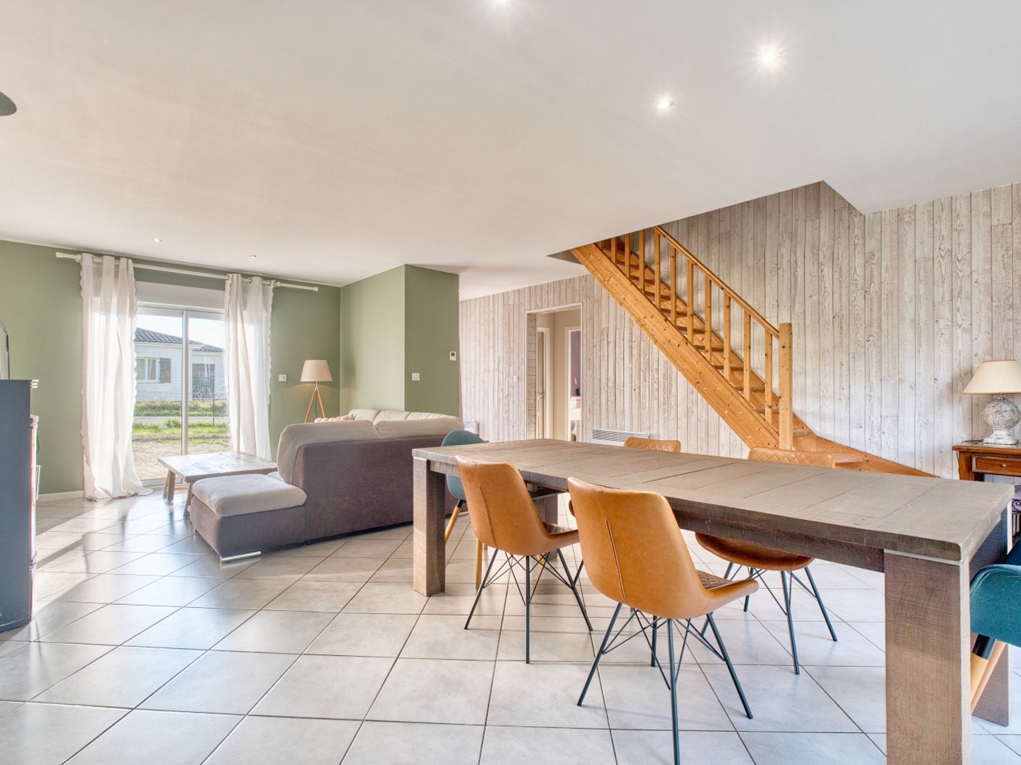 Maison à vendre - 6 pièces - 117m2 - Biras (24310)