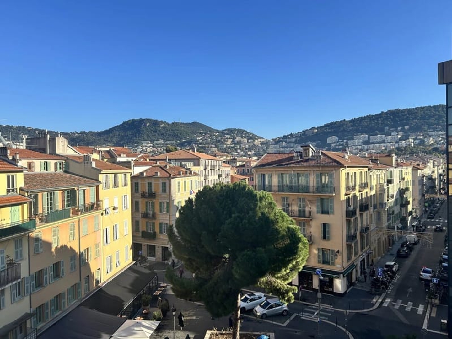 Appartement à vendre - 5 pièces - 136m2 - Nice (06300)